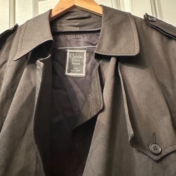 Christan Dior rain coat / trench coat 100% authentic - Picture 9 of 11